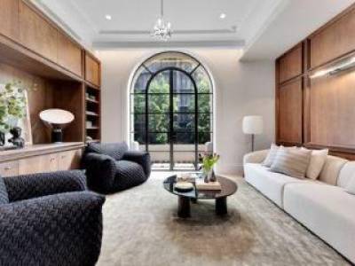 Luxury 3 Bed Apartment for Sale in Melbourne Australia